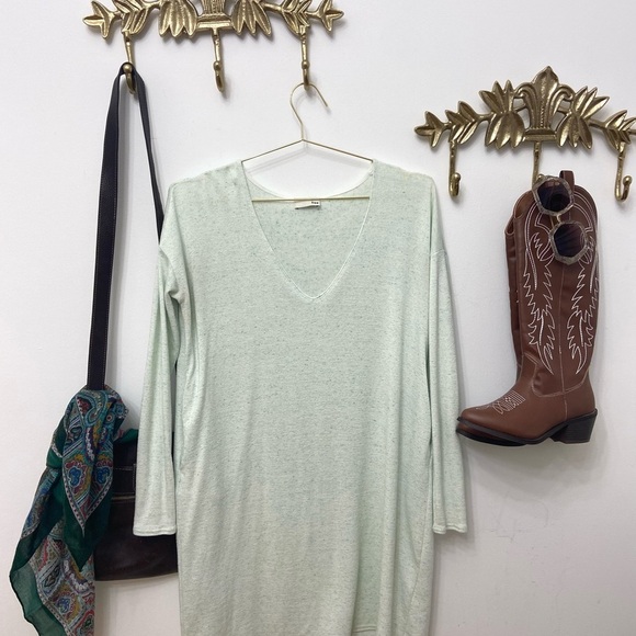 🌿Wilfred Aritzia Gail light knit dress Xs - Picture 2 of 5